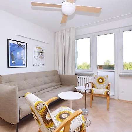 Apartman Jasne Z Balkonem W Centrum, Blisko Plazy By Renters *